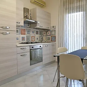  Apartamento Le Palme Netine Italia